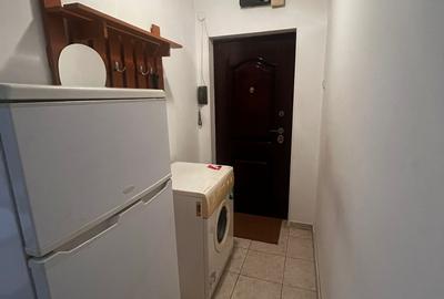 AFI Palace Cotroceni - 3 minute metrou Favorit - Garsoniera cf 2 - 5