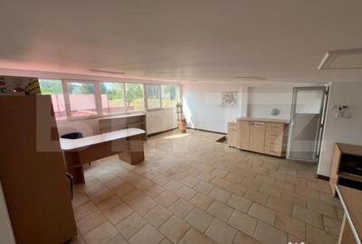 Spațiu comercial, de 160 mp, în Micro 11 - 4