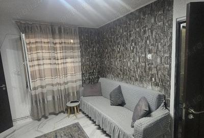 Proprietar inchiriez apartament 2 camere - 4