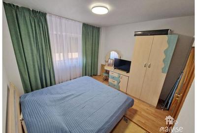 Apartament 3 camere de inchiriat, str Toamnei- Centrul Civic - 11