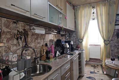 Apartament cu 2 camere decomandat în Central - 8