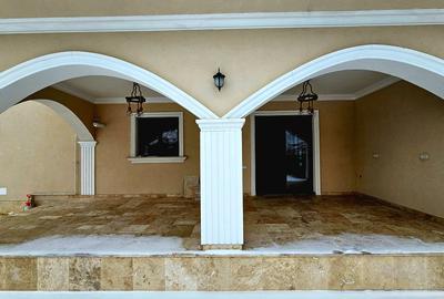 Vila premium Buftea |  Calul Balan | 600 mp teren | 215 mp | Iaz | Comision 0 - 7