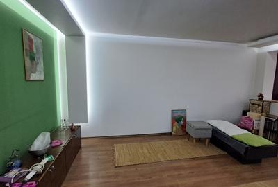 Apartament 3 camere, renovat, poziție retrasă (nu la bulevard) – Metrou 500 m - 17