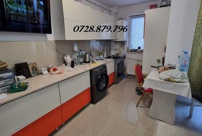 Apartament cu 3 camere decomandat în Pantelimon