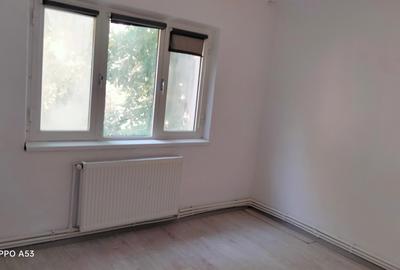 3 CAMERE DECOMANDAT-NEMOBILAT-ZONA INEL2-ELIBERARII - 4