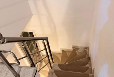 Apartament cu 4 camere decomandat în Obor - 3