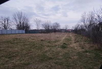 Teren de 3900 mp, în Cătămărești - 1