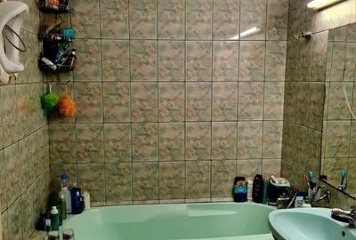 Apartament cu 2 camere decomandat în Nicolina - 3