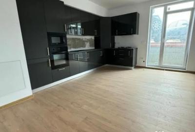 Apartament cu 3 camere decomandat în Rădăuți - 4