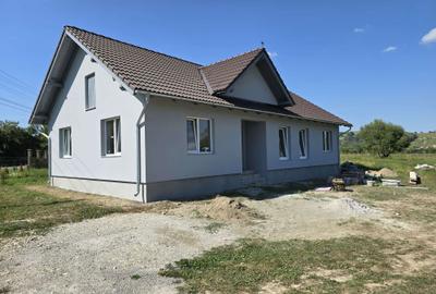 Casă cu 3 camere în Central - 5