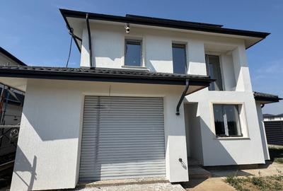 Casă individuală cu 5 camere cu Canalizare în Tunari