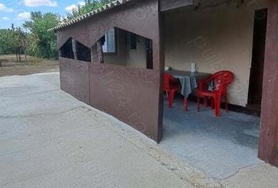 Casă cu 5 camere cu Teren 820 Mp în Central - 2