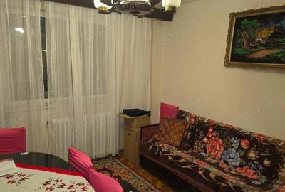 Vand apartament cu 3 camere decomandat in Deva, zona George Enescu etaj 1, - 1