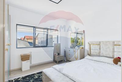 Duplex 85 mp utili, curte 200 mp – vedere la lac și pădure - 2