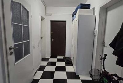 Apartament cu 3 camere semidecomandat în Bucureștii Noi - 12