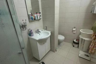 Apartament 3 camere zona Peninsulara - 1