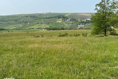 Teren de 1000 mp, în Iris