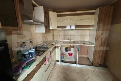 Casa 5 camere, 240 mp, Zona Ștrandului