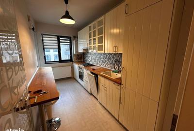 Apartament cu 2 camere decomandat în Politehnica