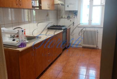 Apartament 3 camere de inchiriat 2 bai 65 mp in Cluj zona Manastur - 1