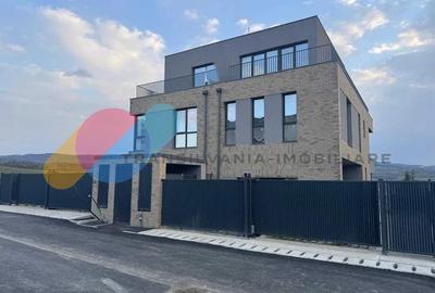 Duplex cu 4 camere cu Canalizare în Borhanci - 6