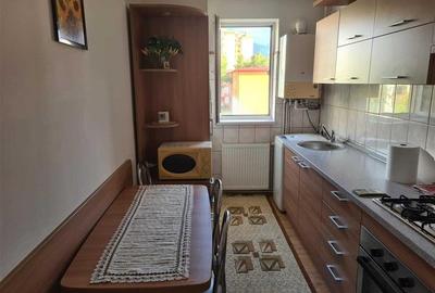 Apartament cu 3 camere, decomandat, mobilat și utilat, Astra, Brasov Apartament cu 3 camere, decomandat, mobilat și utilat, Astra, Brasov - 2