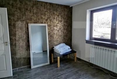 Casă cu 4 camere cu Teren 450 Mp în 1 Decembrie - 16