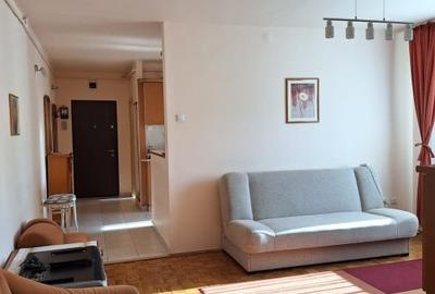 Apartament 3 camere, decomandat, 60MP, zona Horea - 2