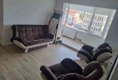 Apartament cu 2 camere semidecomandat în Județean - 1