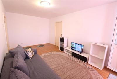 Apartament cu 2 camere semidecomandat în Cetății