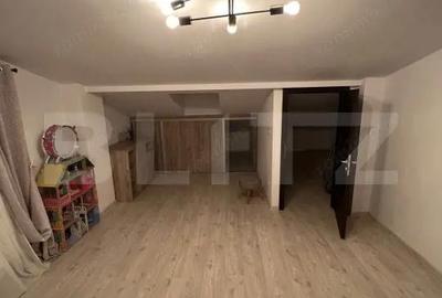 Apartament cu 3 camere, mobilat în Valea Adâncă - 1