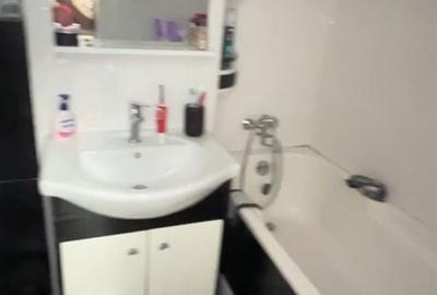 Apartament cu 3 camere decomandat în Racova - 5
