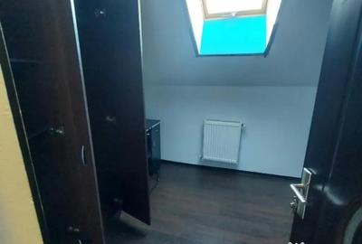 Apartament cu 3 camere decomandat în George Enescu - 4