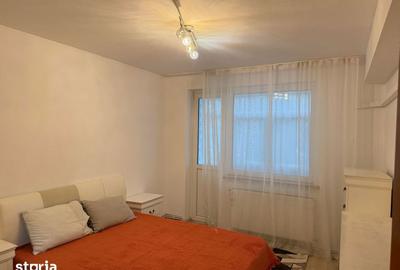 Apartament cu 3 camere decomandat în Calea București - 3