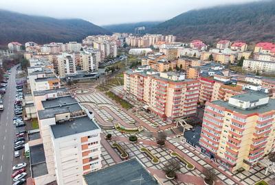 Apartament cu 2 camere decomandat, mobilat în Răcădău - 18