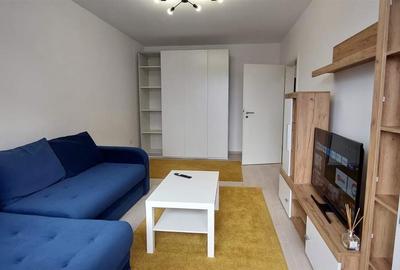 Apartament cu 2 camere decomandat, mobilat în Tractorul - 4