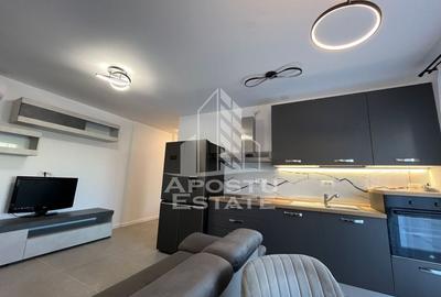 Apartament  de lux cu 3 camere si gradina proprie, in zona Soarelui - 1