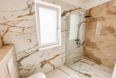 Apartament cu 2 camere semidecomandat în Central - 1