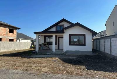 Casă cu 3 camere în Central - 4