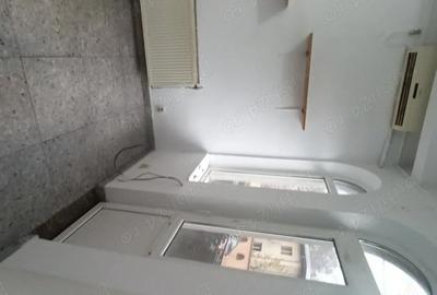 Spațiu comercial, de 14 mp, în Timpuri Noi - 2