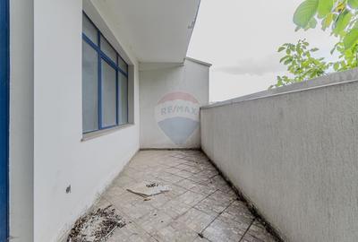 Cladire de 902 mp utili de vanzare, zona Grivitei - DN 13, COMISION 0 - 30