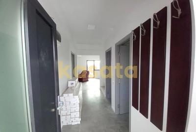 Casă cu 4 camere în Central - 14