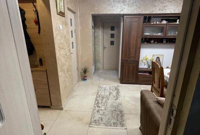 Apartament cu 2 camere decomandat în Obor