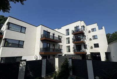 Apartament cu 2 camere decomandat în Moșilor