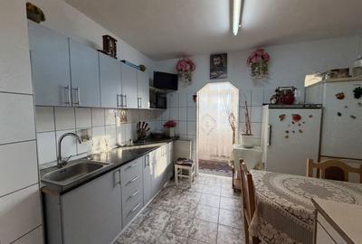 Apartament cu 2 camere decomandat în Lazaret - 2