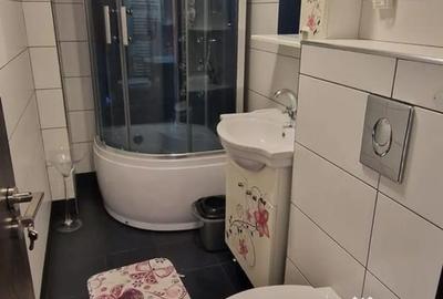 Garsonieră decomandată în Far - 8