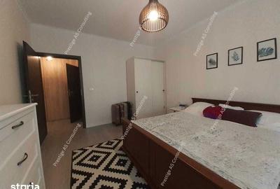 Apartament cu 2 camere decomandat, mobilat în Sud