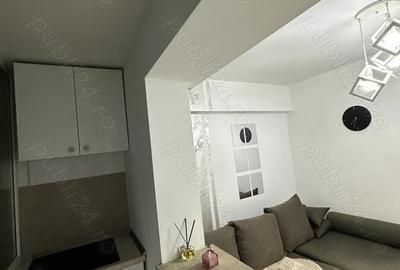 Garsonieră decomandată în Central - 2