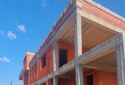 Casă cu 4 camere în Viile Satu Mare - 5