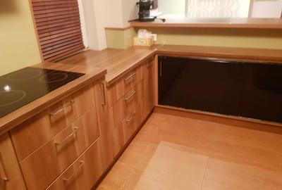Apartament cu 3 camere decomandat în Decebal - 4